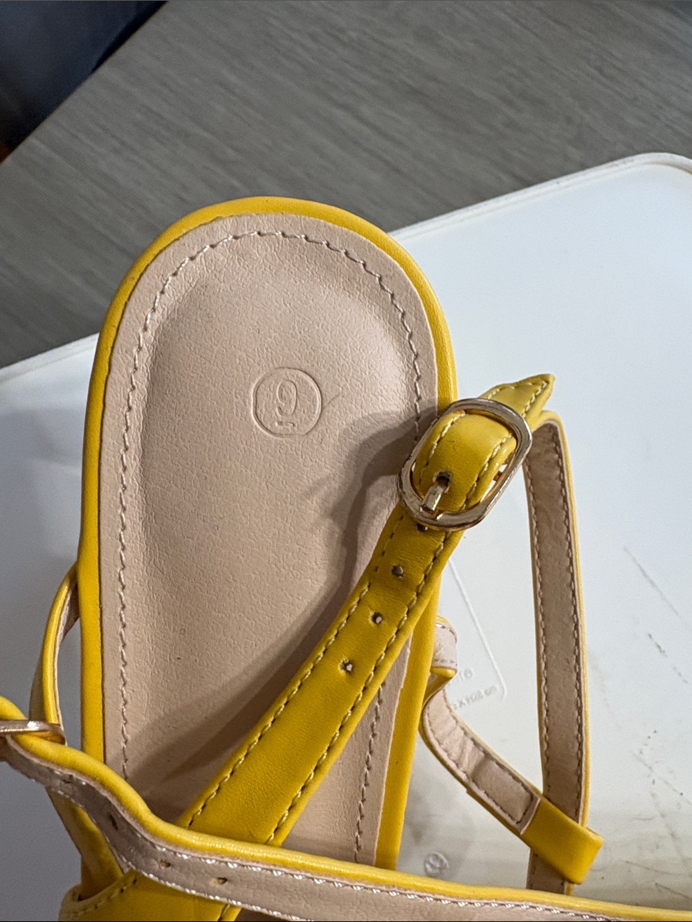 Yellow Pointed-Toe Slingback Heels - Yellow Women Shoes - Picture 3 of 5
